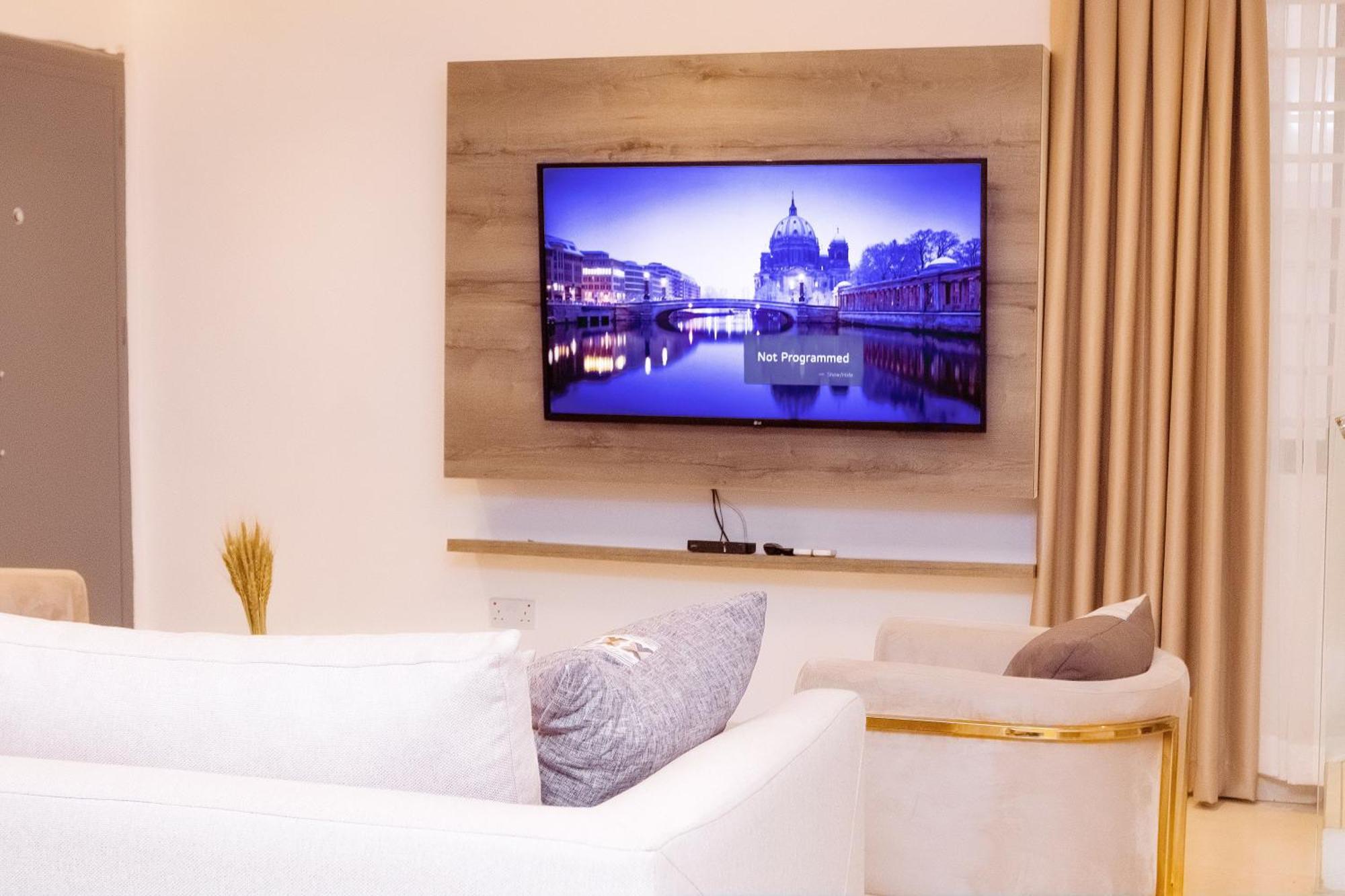 Azure - The Perfect Escape Hotel Tema Bagian luar foto